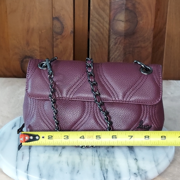 Lug Cadence Cranberry - Picture 5 of 12